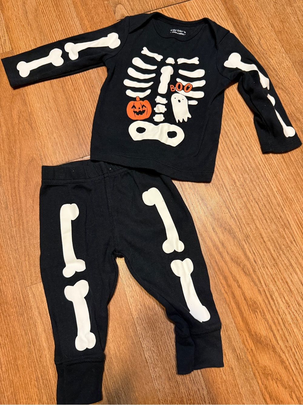 Carters baby skeleton Halloween pajama set